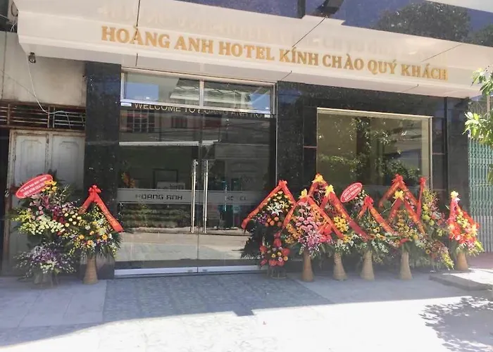 Hoang Anh Ha Long